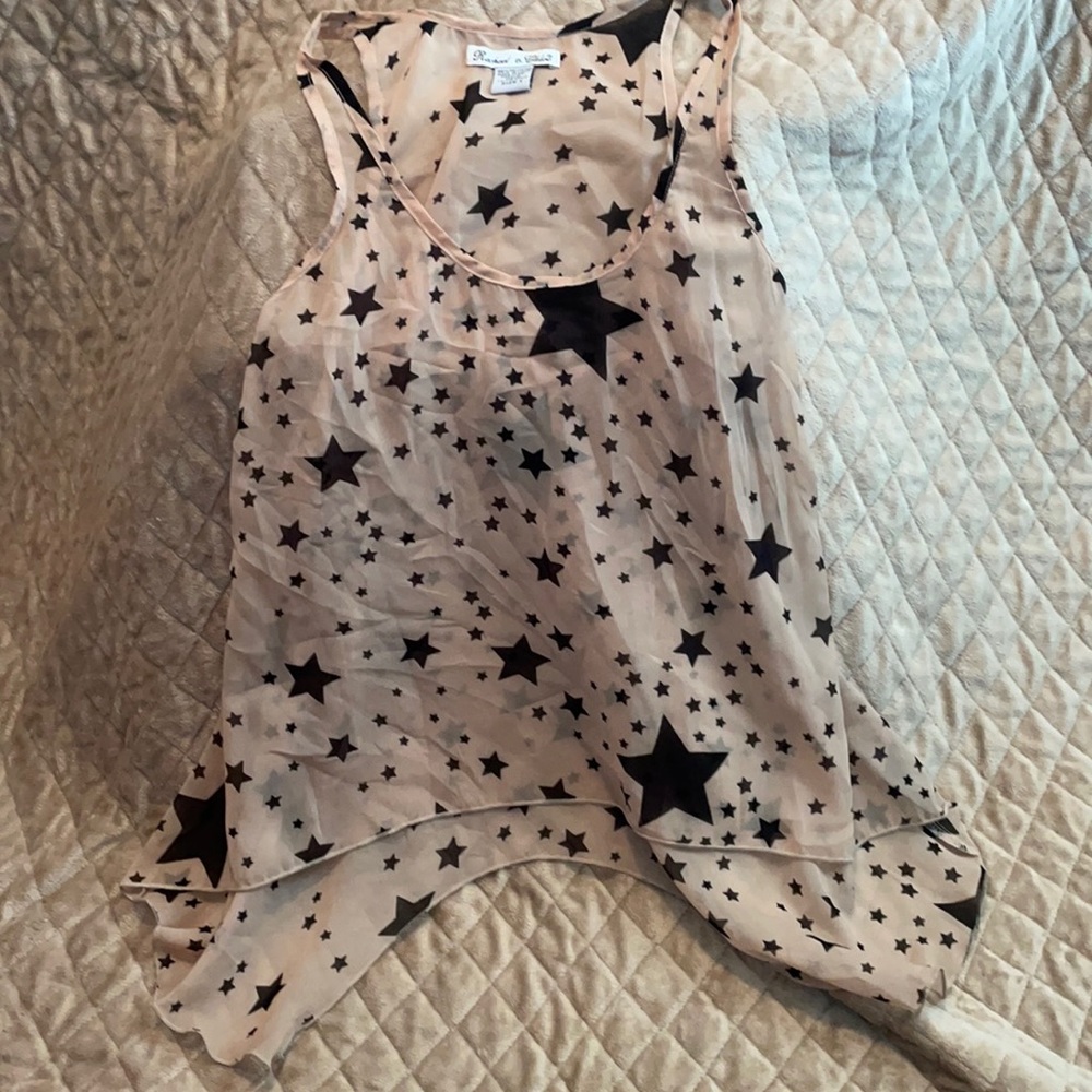 5 for $25! Tan high low top with black stars!